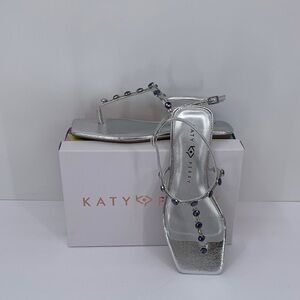 Katy Perry Camie Gemstone sandal shoe silver metallic blue t-strap flat new 8